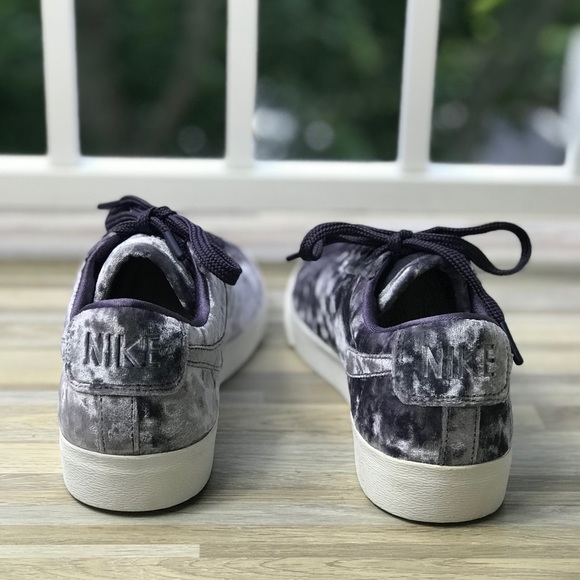 NWT Nike Blazer Low DARK RAISIN WMNS - Picture 7 of 8